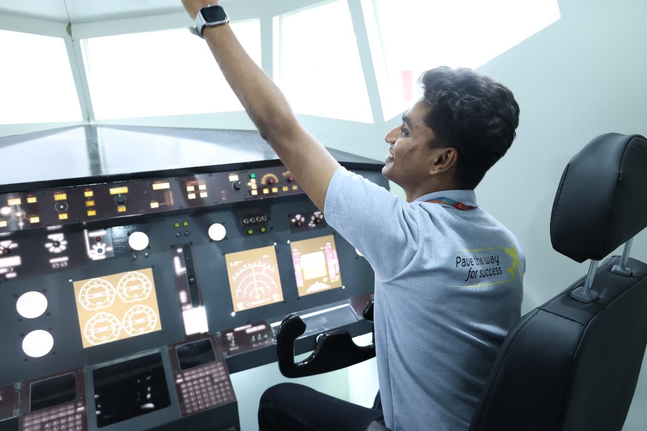 Chennais Amirta International Aviation College photo Gallery photo 11